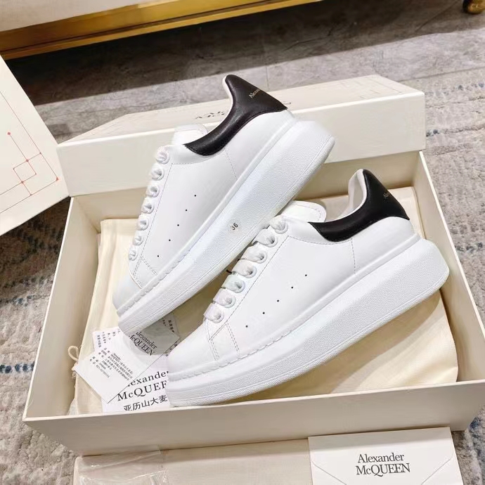 Alexander Mcqueen Low Shoes